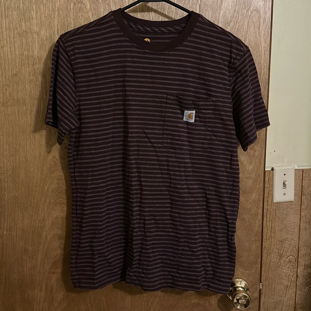 Carhartt tee size Small